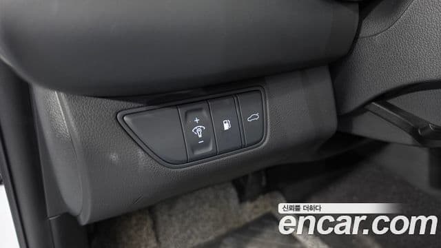 Genesis G70 2023 — ფოტო 17/33