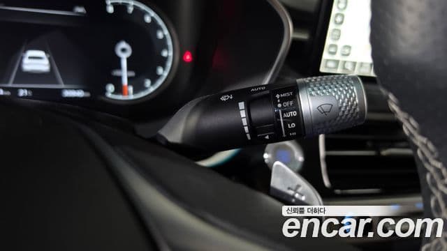 Genesis G70 2023 — ფოტო 14/33