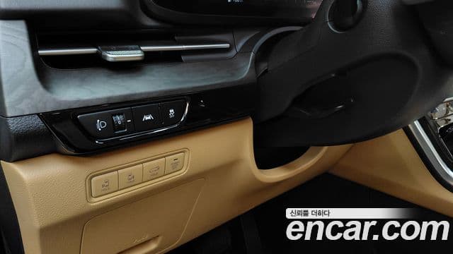 Kia Carnival 2022 — Şəkil 19/20