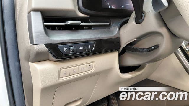 Kia Carnival 2022 — Şəkil 14/20