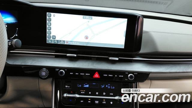 Kia Carnival 2022 — Şəkil 16/20