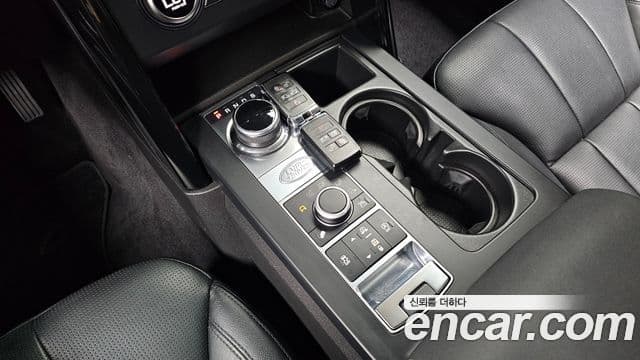 Land Rover Discovery 5 2020 — ფოტო 9/20