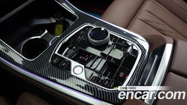 BMW X5 2025 — фото 9 из 20