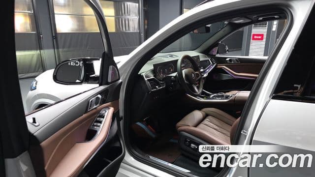 BMW X5 2025 — фото 10 из 20