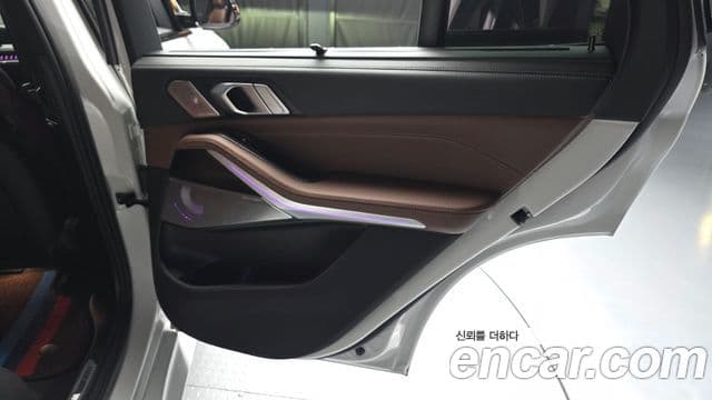 BMW X5 2025 — Photo 31/32