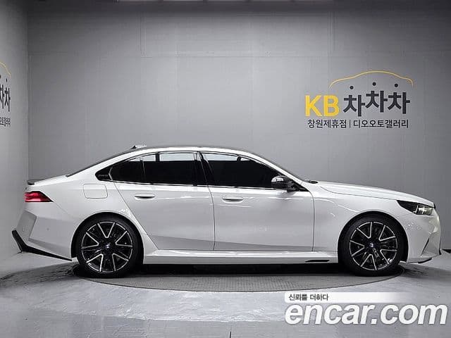 BMW M5 2025 — Şəkil 7/20