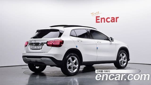 Mercedes-Benz GLA-Class 2018 — ფოტო 20/20
