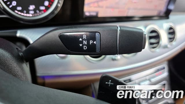 Mercedes-Benz E-Class 2020 — ფოტო 9/20