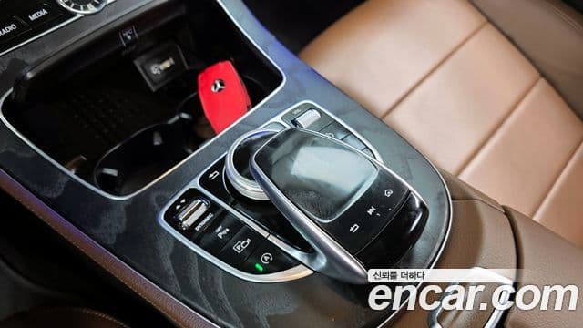 Mercedes-Benz E-Class 2020 — Şəkil 3/32