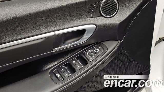 Hyundai Sonata 2019 — Şəkil 18/20