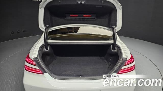 Genesis G70 2021 — Şəkil 20/20