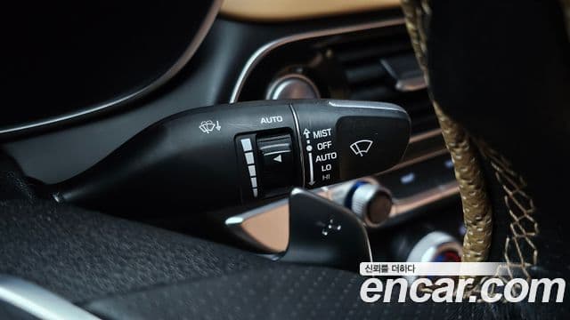Genesis G70 2021 — Photo 15/31