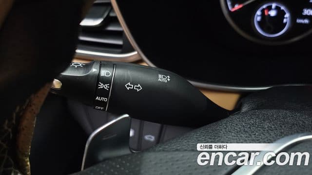 Genesis G70 2021 — Photo 12/31