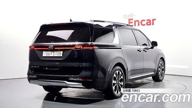 Kia Carnival 2020 — Фото 2/20