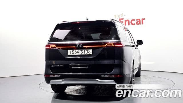 Kia Carnival 2020 — Фото 4/20