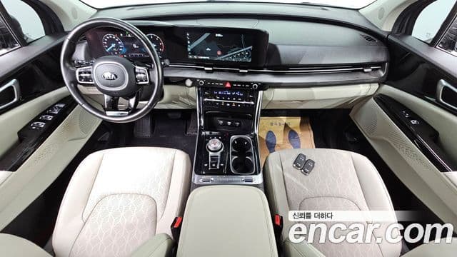 Kia Carnival 2020 — Фото 7/20