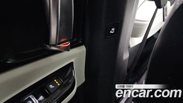 Kia Carnival 2020 — Фото 19/20