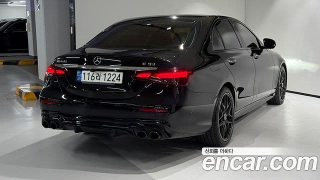 Mercedes-Benz E-Class 2023 — Фото 3/20
