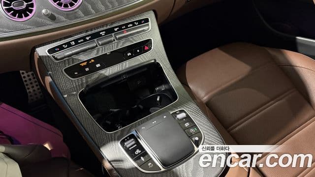 Mercedes-Benz E-Class 2023 — Фото 14/20