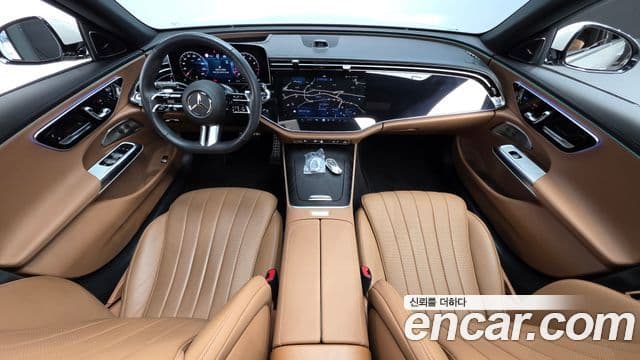 Mercedes-Benz E-Class 2024 — Şəkil 18/20