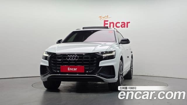 Audi Q8 2021 — Şəkil 1/20