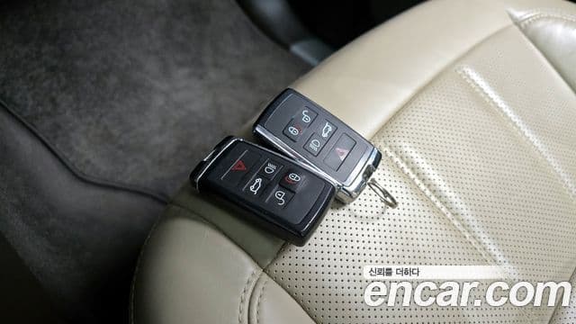 Land Rover Range Rover Sport 2019 — ფოტო 18/20
