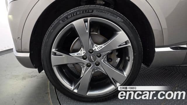 Genesis GV80 2020 — ფოტო 3/20