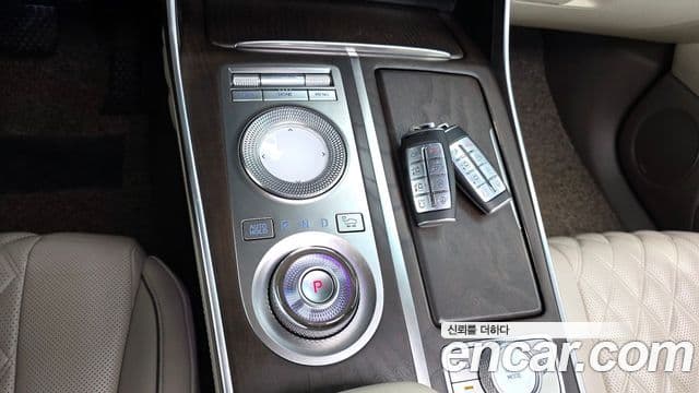 Genesis GV80 2020 — ფოტო 2/20