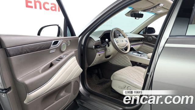 Genesis GV80 2020 — ფოტო 8/20