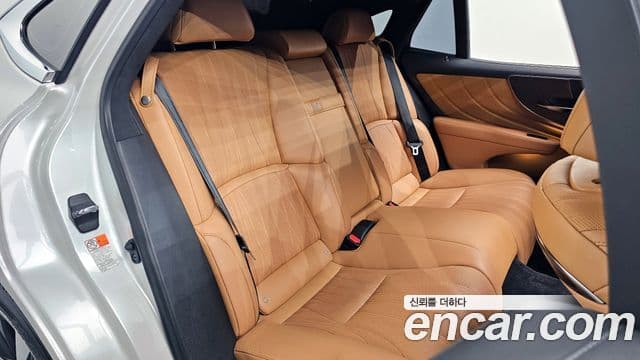 Lexus LS500 2022 — Şəkil 12/20