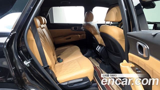 Kia Sorento 2022 — Şəkil 11/20