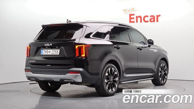 Kia Sorento 2023 — Şəkil 2/20