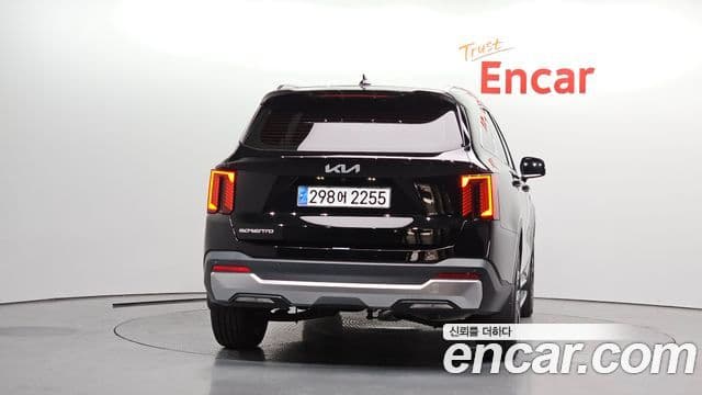 Kia Sorento 2023 — Şəkil 4/20