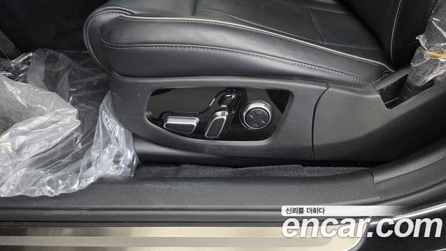 Kia The K9 2020 — Photo 15/35