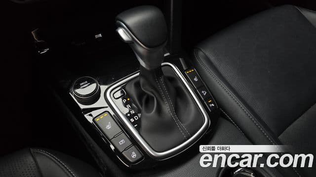 Kia Seltos 2024 — ფოტო 9/20