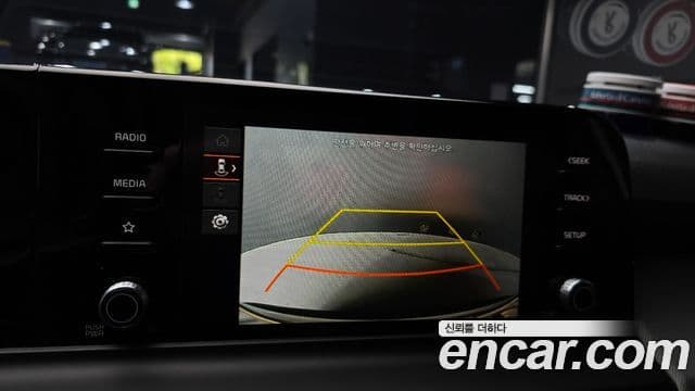 Kia Seltos 2024 — ფოტო 14/20