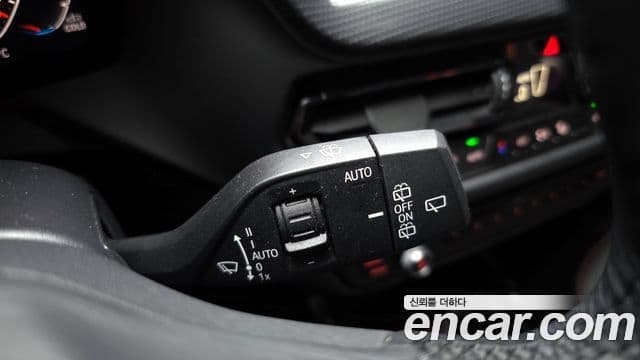 BMW 1 Series 2020 — ფოტო 17/20