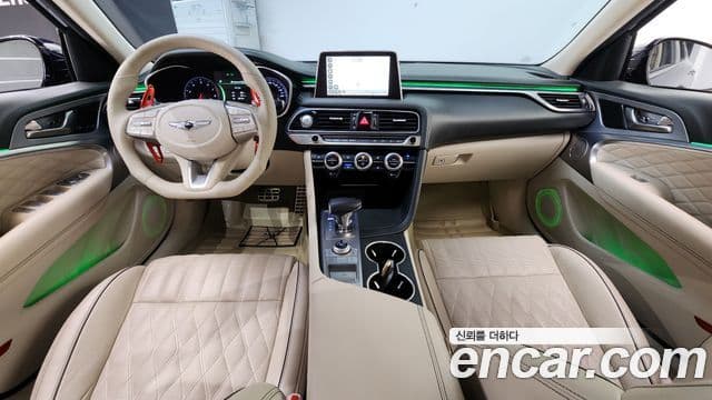 Genesis G70 2018 — ფოტო 7/20