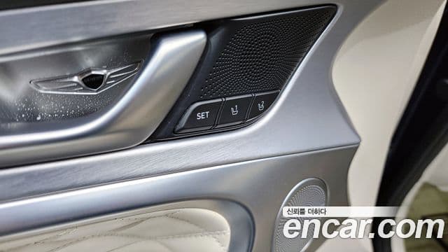 Genesis G70 2018 — Şəkil 18/32