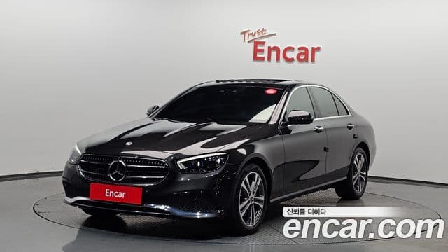 Mercedes-Benz E-Class 2022 — Şəkil 1/20