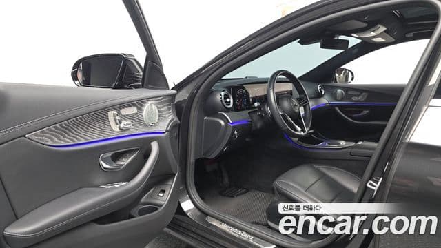 Mercedes-Benz E-Class 2022 — Şəkil 10/20