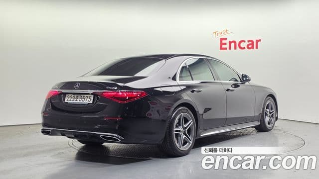 Mercedes-Benz S-Class 2021 — ფოტო 19/20