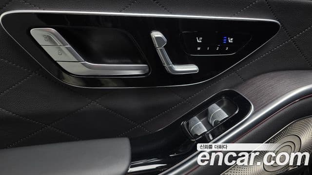 Mercedes-Benz S-Class 2021 — ფოტო 14/20
