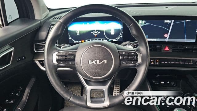 Kia Sportage 2023 — фото 13 из 20