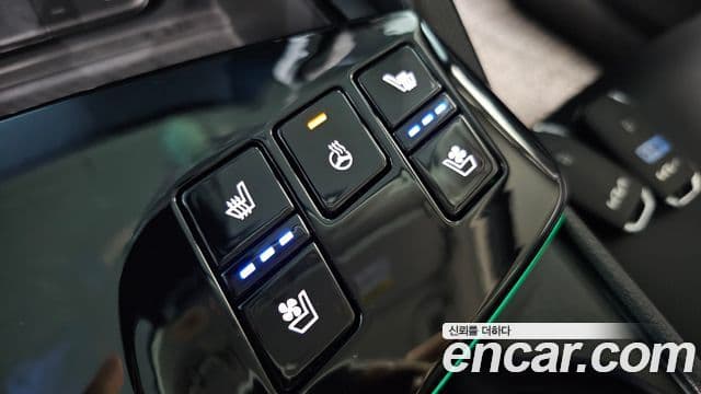 Kia Sportage 2023 — фото 18 из 20