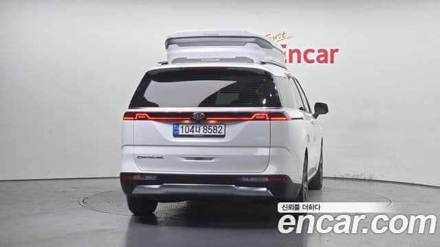 Kia Carnival 2020 — Фото 4/20