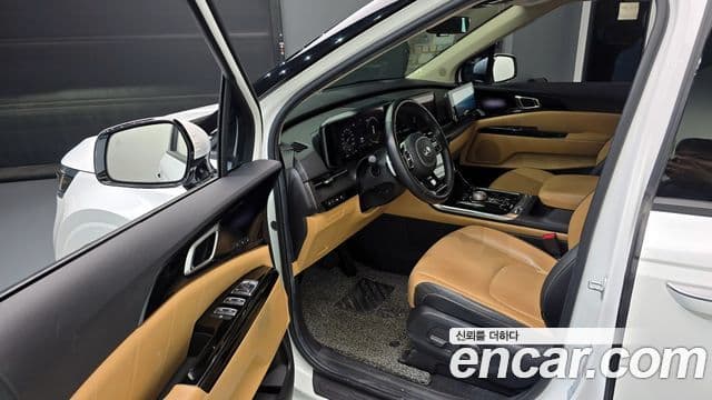 Kia Carnival 2020 — Фото 10/20