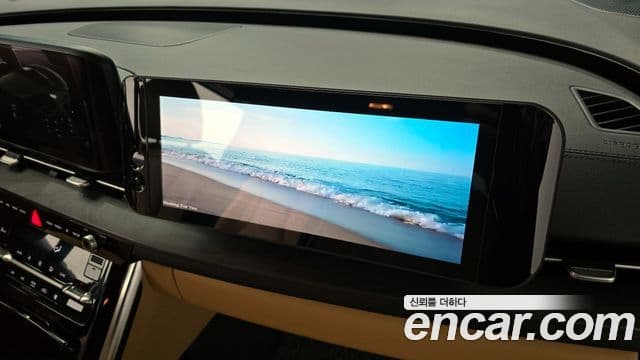 Kia Carnival 2020 — Şəkil 15/30