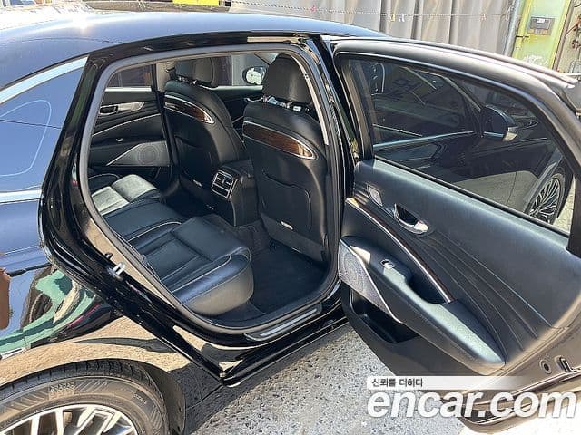 Kia The K9 2018 — ფოტო 12/17