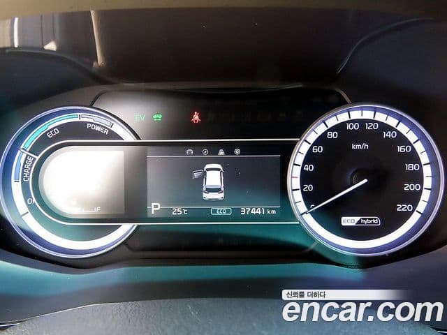Kia Niro 2021 — Şəkil 8/20